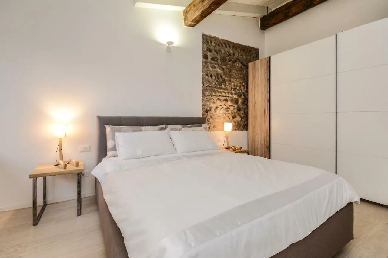 Apartment Suite 800 Verona Italy